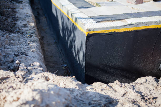 Professional Wet Basement Repair technician working in Pleasantville, OH